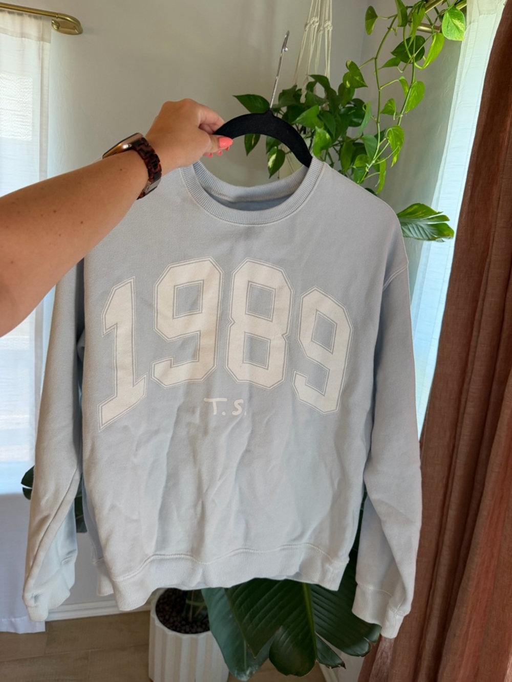 Taylor Swift 1989 crewneck